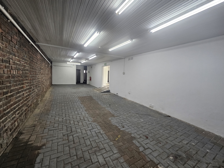 To Let commercial Property for Rent in Vincent Eastern Cape